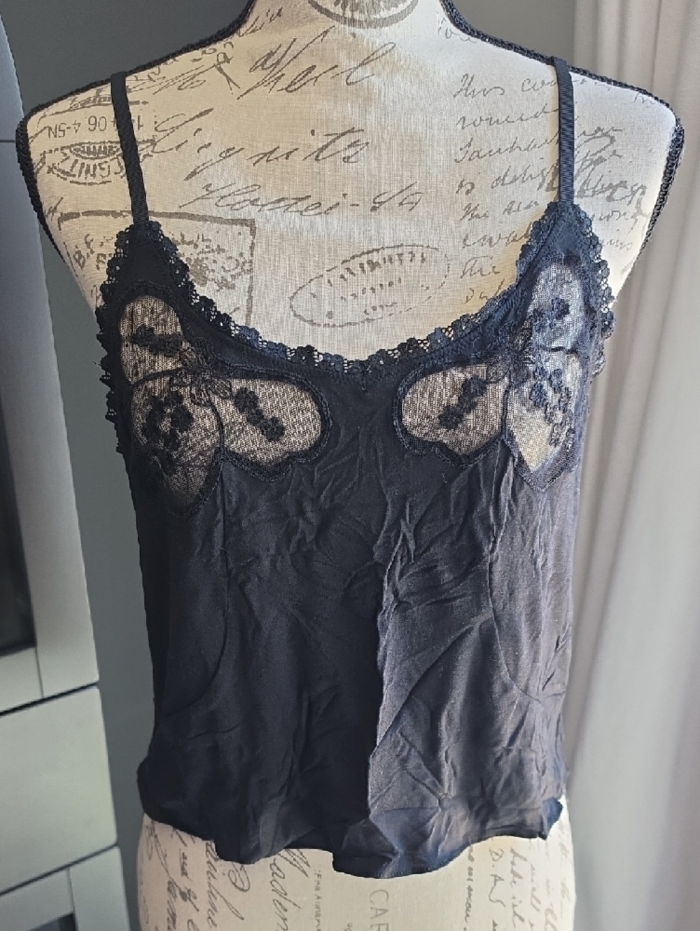 Savage X Fenty 'A Peek Behind The Lace' Cami & Bikini Undies - Picture 2 of 12